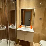 Primera Linea De Playa En Frente Al Puerto Deportivo Апартаменти *