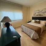 Апартаменти Primera Linea De Playa En Frente Al Puerto Deportivo *