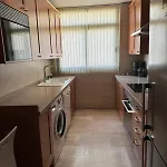 Primera Linea De Playa En Frente Al Puerto Deportivo *