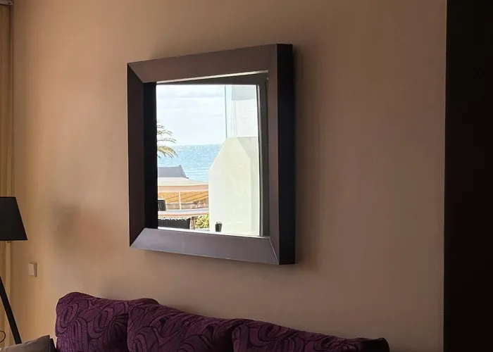 Primera Linea De Playa En Frente Al Puerto Deportivo Appartement *