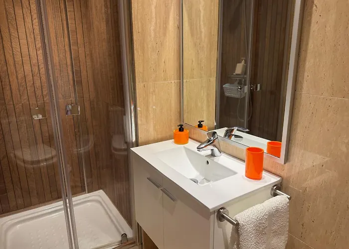 Primera Linea De Playa En Frente Al Puerto Deportivo Daire *