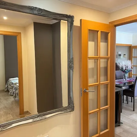 Apartment Primera Linea De Playa En Frente Al Puerto Deportivo *