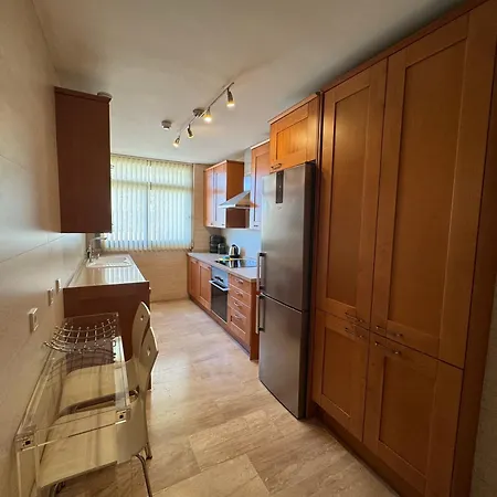 Appartement Primera Linea De Playa En Frente Al Puerto Deportivo